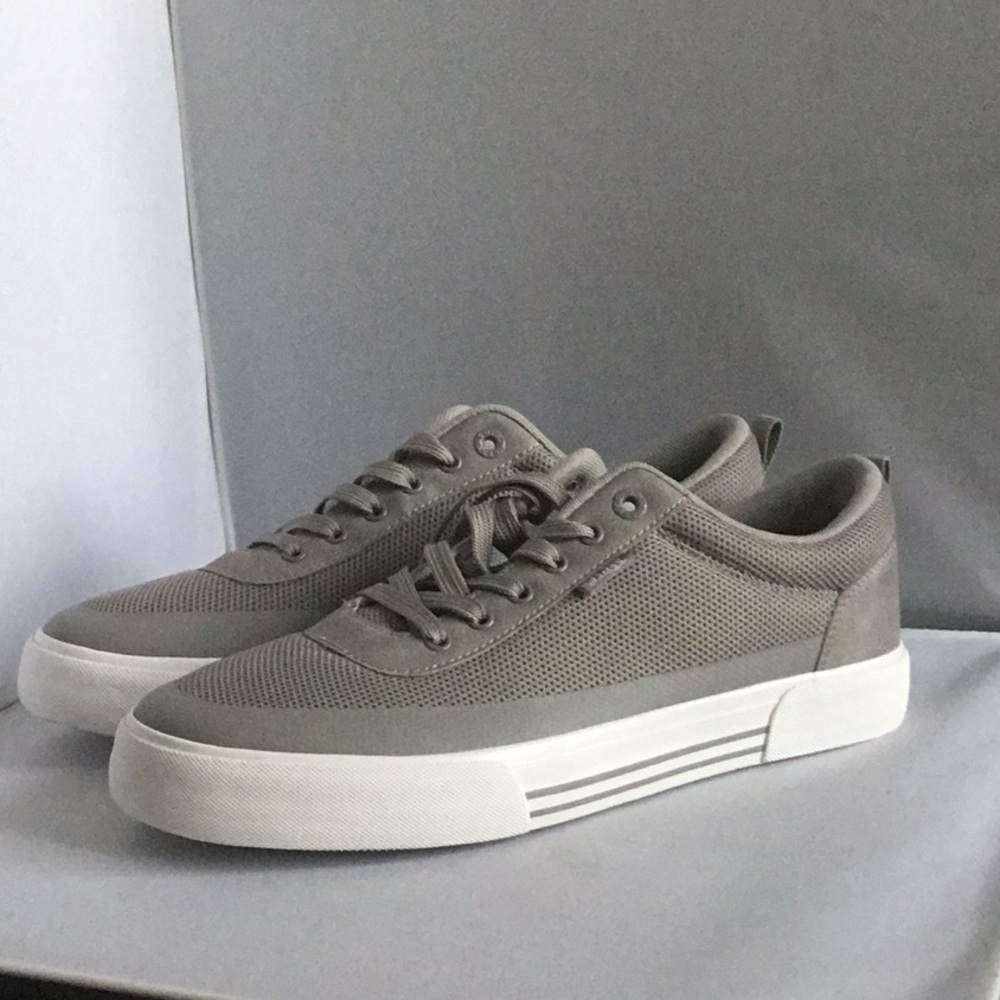 BASS FAHION SNEAKER MEN.